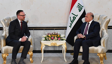 وزير الخارجية يؤكد على دعم مهمة الفريق الدولي للتحقيق بجرائم داعش