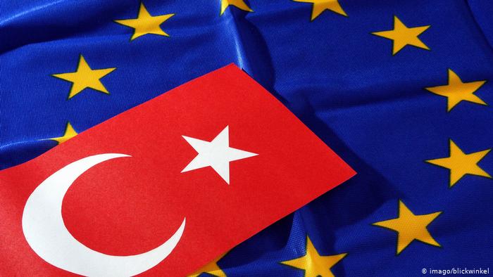 المفوضية الأوروبية:انضمام تركيا للاتحاد الأوروبي “وصل إلى طريق مسدود”