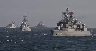 روسيا تضاعف عدد سفنها الحربية في بحار العالم