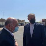 وزير الخارجية يصل طهران لبحث تعزيز التعاون