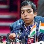 مراهق هندي يفوز على بطل العالم بالشطرنج