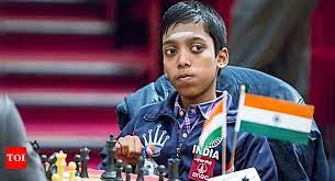 مراهق هندي يفوز على بطل العالم بالشطرنج