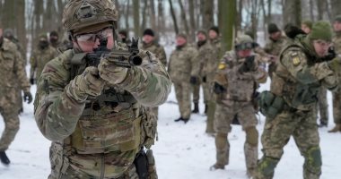 (7) دول أوروبية تمنع مواطنيها من القتال في أوكرانيا ضد القوات الروسية