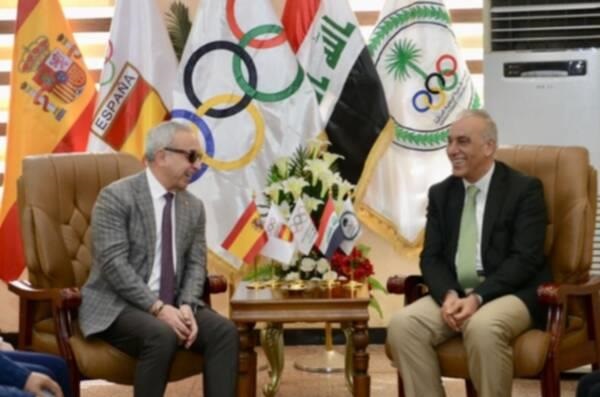 تعاون رياضي وإقامة مباراة ودية بين العراق وإسبانيا