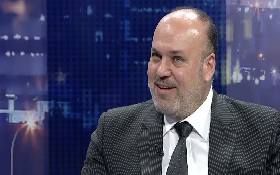 نائب:حراك سياسي لتسوية الخلافات