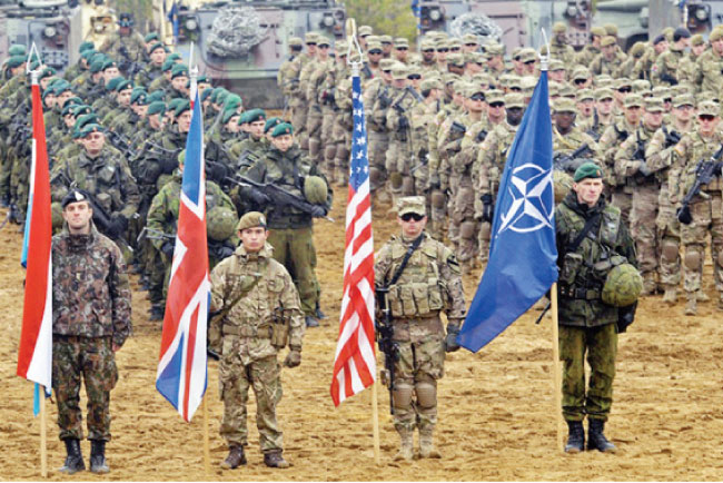 مناورات عسكرية للناتو شرقي أوروبا