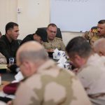 مصدر:وفد عسكري يصل منفذ المنذرية استعداداً لاستقبال زوار إيران