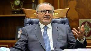 الكاظمي يوافق على استقالة وزير المالية ويكلف وزير النفط بوكالتها