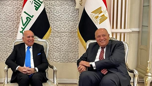مصر تجدد دعمها للعراق وتعزيز التعاون معه