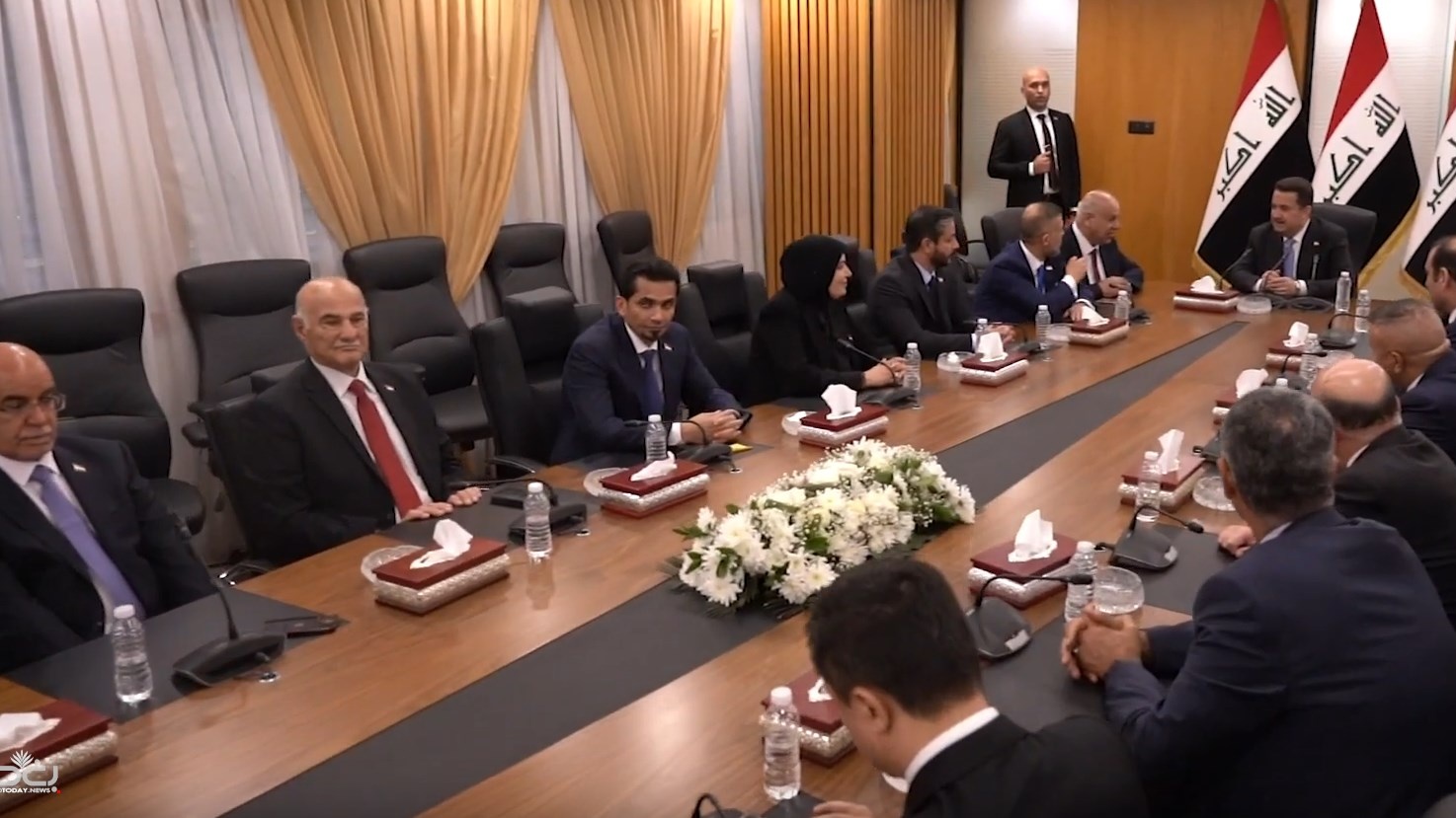 الإطار:تغيير الوزراء الفاشلين بعد 3 أشهر من تاريخ استلامهم للمنصب