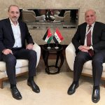 وزير الخارجية العراقي ونظيره الأردني يؤكدان على تعزيز التعاون بين البلدين