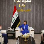 تعاون عراقي أمريكي في معالجة ملف النازحين