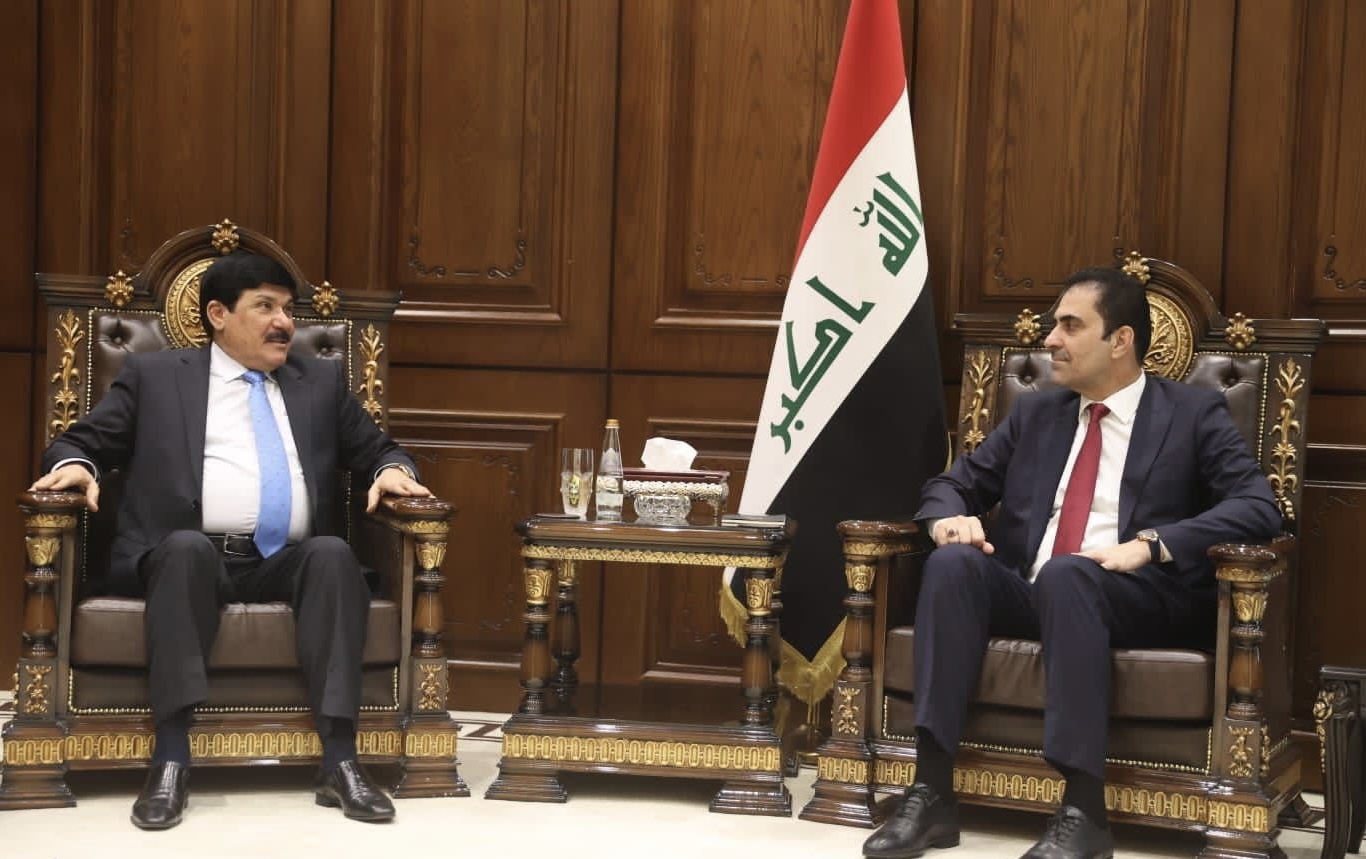 المندلاوي والدحدح يؤكدان على تعزيز العلاقات بين العراق وسوريا