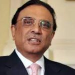 الرئيس الباكستاني يتخلى عن راتبه دعما لخزينة الدولة
