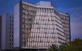 وزارة المالية تعلن تمويل رواتب موظفي الإقليم حسب رغبة البارزاني