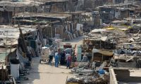 الخدمات النيابية:العشوائيات كارثة بغداد