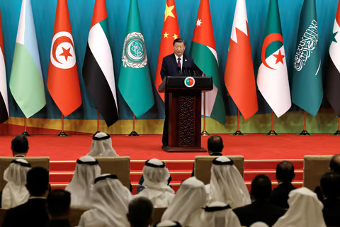 الرئيس الصيني:بلادي ترغب في تعزيز علاقاتها مع الدول العربية