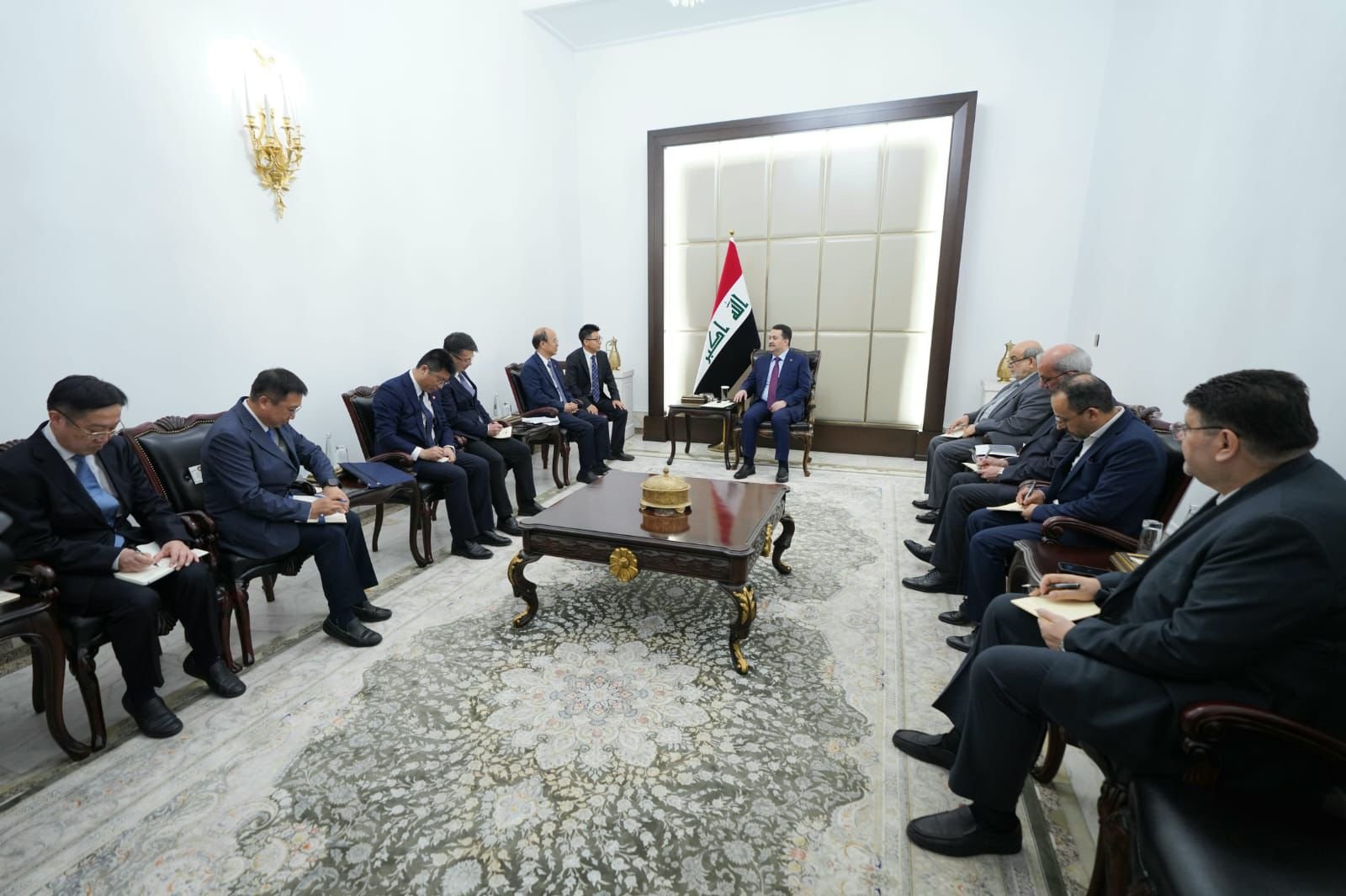 السوداني يعلن عن استعداد العراق للدخول شريكاً مع شركة (بتروجاينا الصينية) في مشاريع البتروكيماويات خارج البلاد