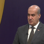 مستشار حكومي: طريق التنمية ما زال في مرحلة ” الرسم”