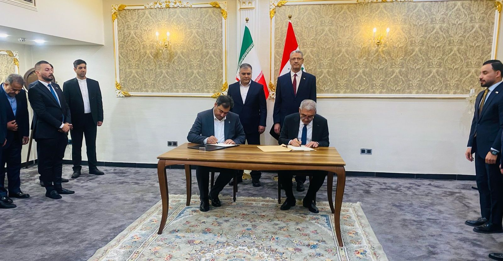 وزير النفط الإيراني:نفط وغاز العراق خاضغ لسيطرتنا المطلقة