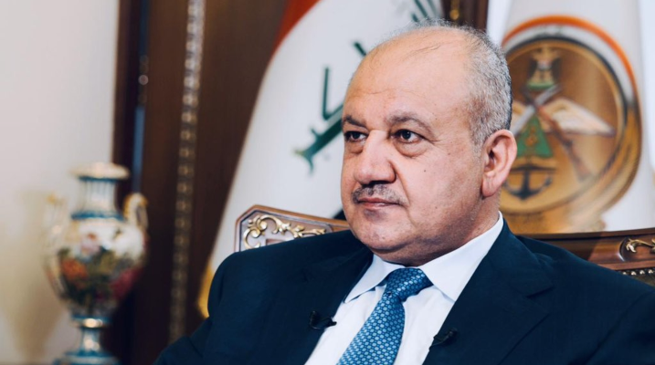 رئيس كتلة نيابية: وزير الدفاع يخالف الدستور في ترشحه للانتخابات المقبلة