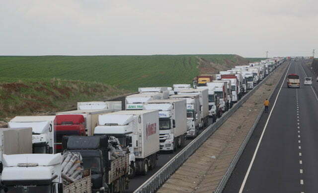 أكثر من مليار دولار قيمة استيرادات العراق من تركيا خلال الشهر الماضي