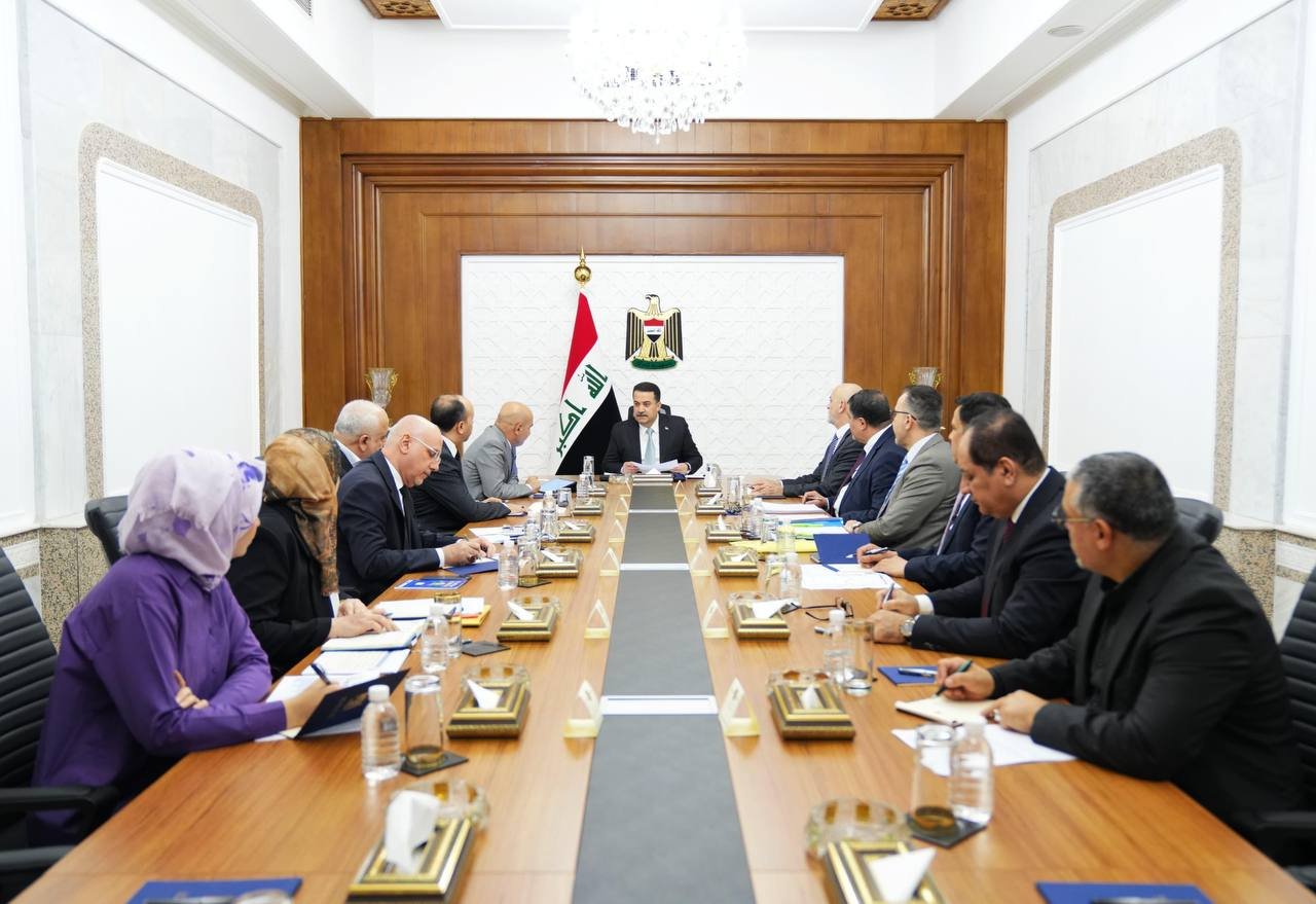 السوداني يوجه بوضع حلول سريعة لإيصال الخدمات للمدن الجديدة