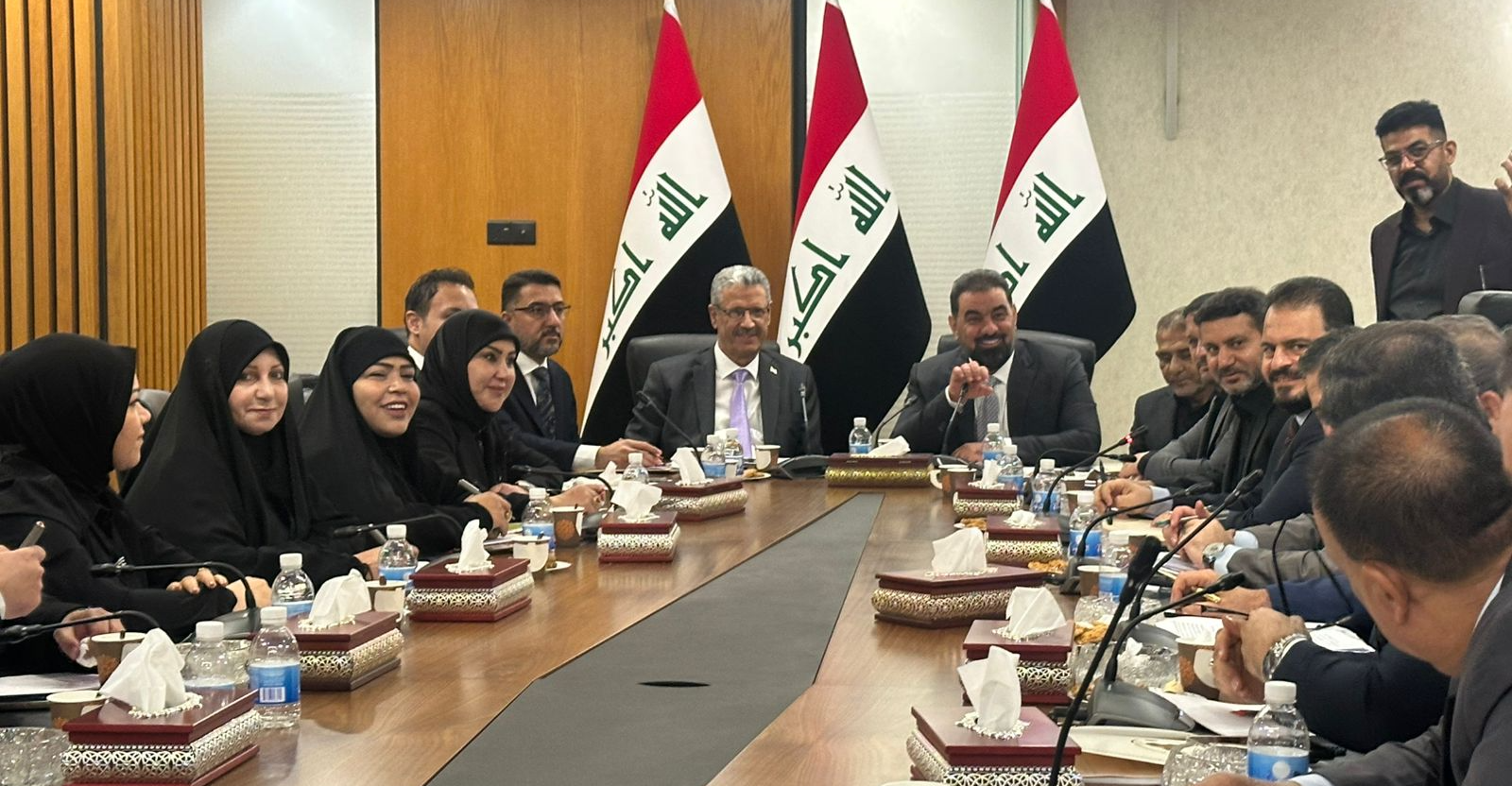 وزير النفط:الاقليم لم يلتزم بالمادة(12) من قانون الموازنة