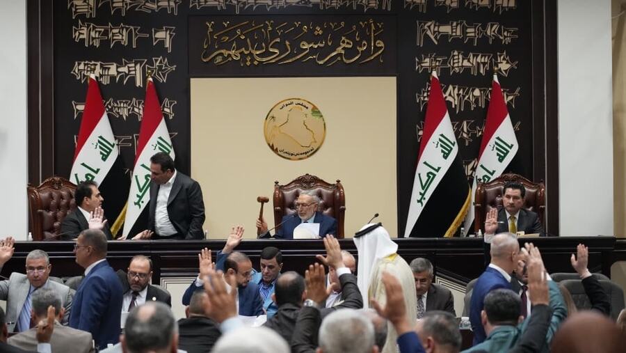 نائب:سنطعن بقائمة السفراء الجدد لعدم اكتمال نصاب جلسة التصويت