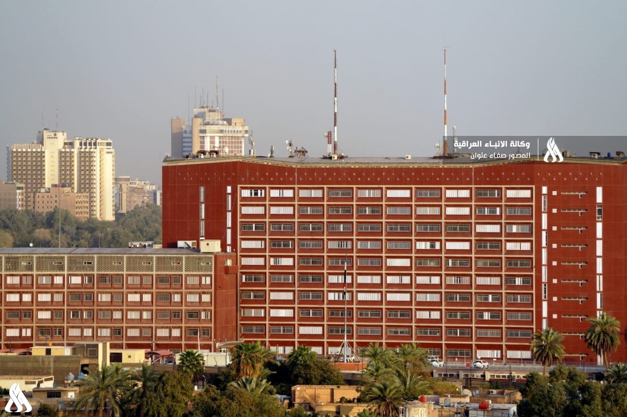 خبراء اقتصاديين:وزارة التخطيط غير دقيقة في توقعاتها وأرقامها