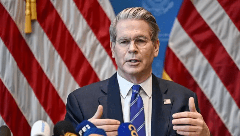 عقوبات أمريكية على العراقي( وليد السامرائي) لتهريبه النفط العراقي لصالح إيران