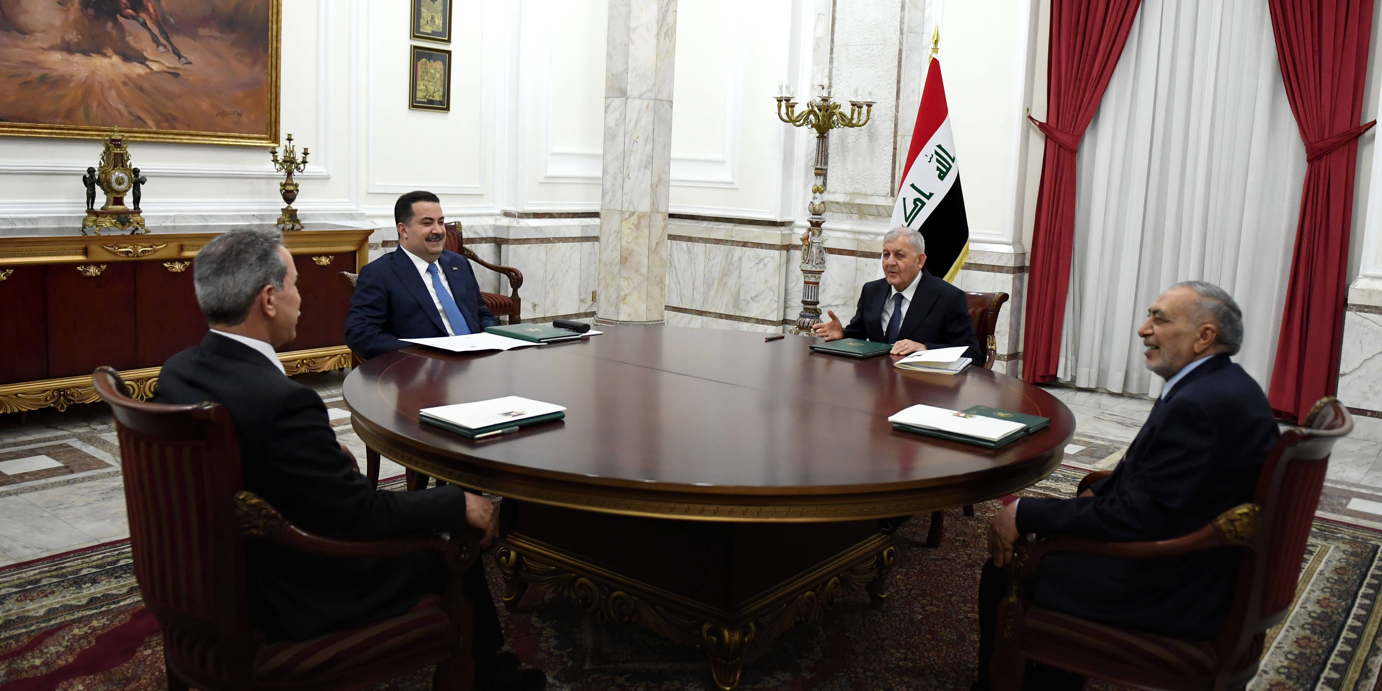 خرق تواقيع الرئاسات الأربع: ازدواجية القرار في الدولة العراقية