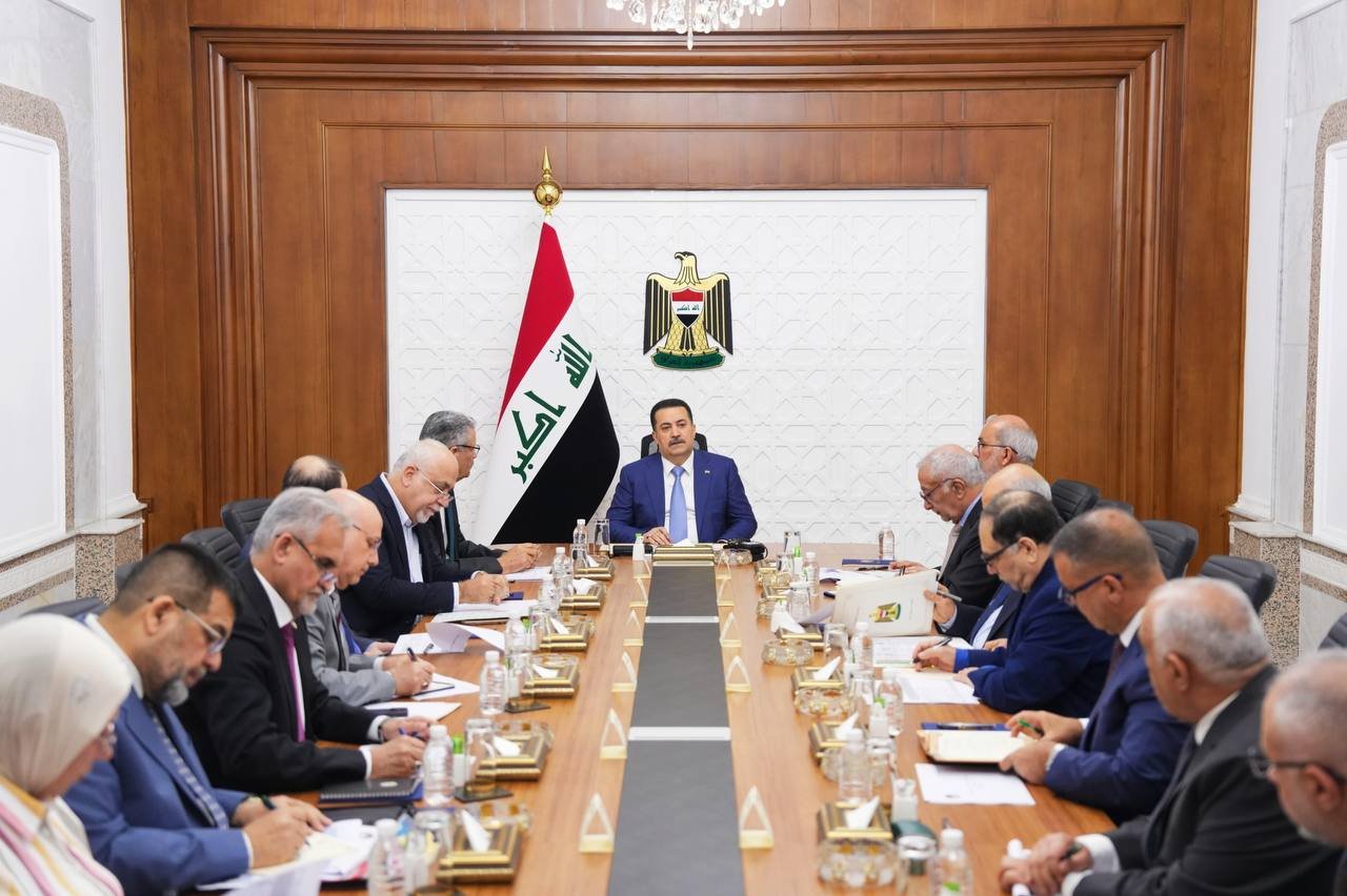 السوداني يدعو الى التكامل في مشاريع وزارة النفط