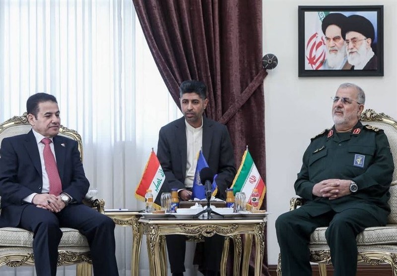 الأعرجي:ندمر العراق من أجل إبقاء إيران حية