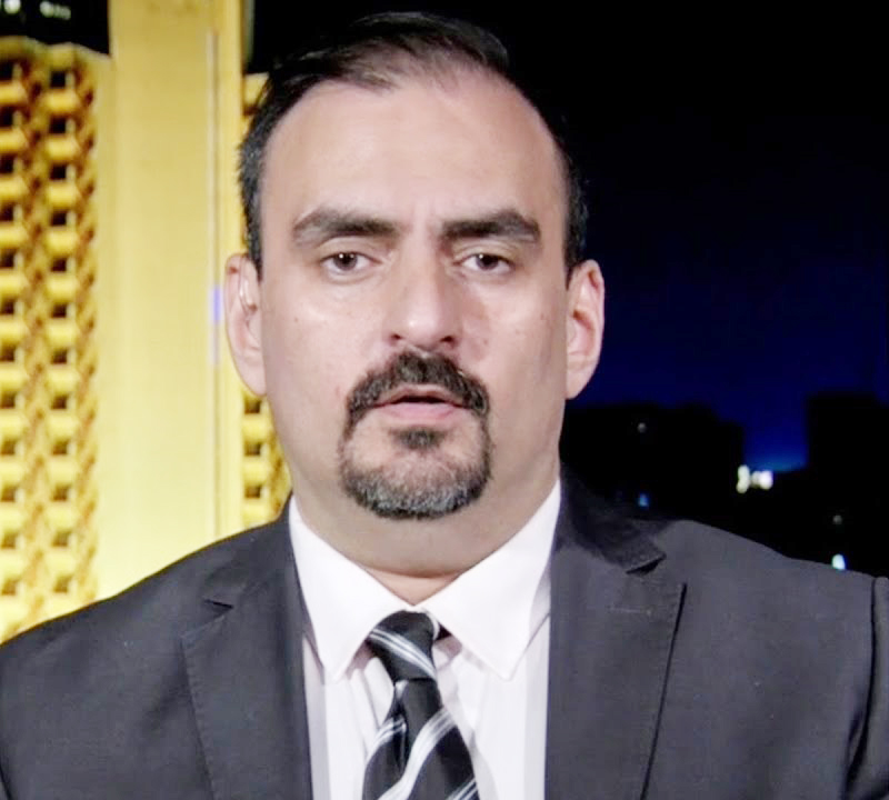 خبير اقتصادي:الإصلاح الجمركي والقضاء الفعلي على الفساد استقرار لسعر صرف الدولار