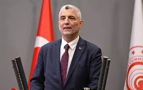 تركيا:رغم احتلالنا للعراق وتخفيض المياه عنه لدرجة العطش إلا أن السوداني وافق على رفع صادراتنا إلى 30 مليار دولار سنوياً!!