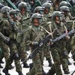 انتشار مكثف للجيش الفنزويلي رداً على التحشيد العسكري البحري الأمريكي