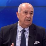 خبير مالي:الشعب لايثق بالمصارف ويخزن أمواله في البيوت