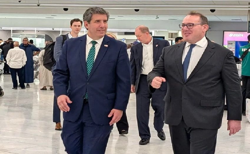 نائب وزير الخارجية الأمريكي يصل بغداد