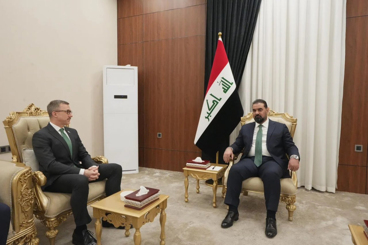 الحلبوسي يؤكد على تعزيز العلاقات بين العراق وأمريكا