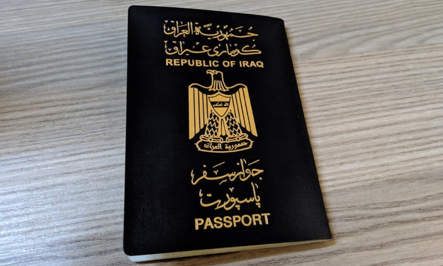 الجواز العراقي في الذيل عربياً منذ وقوعه تحت الحكم الإيراني