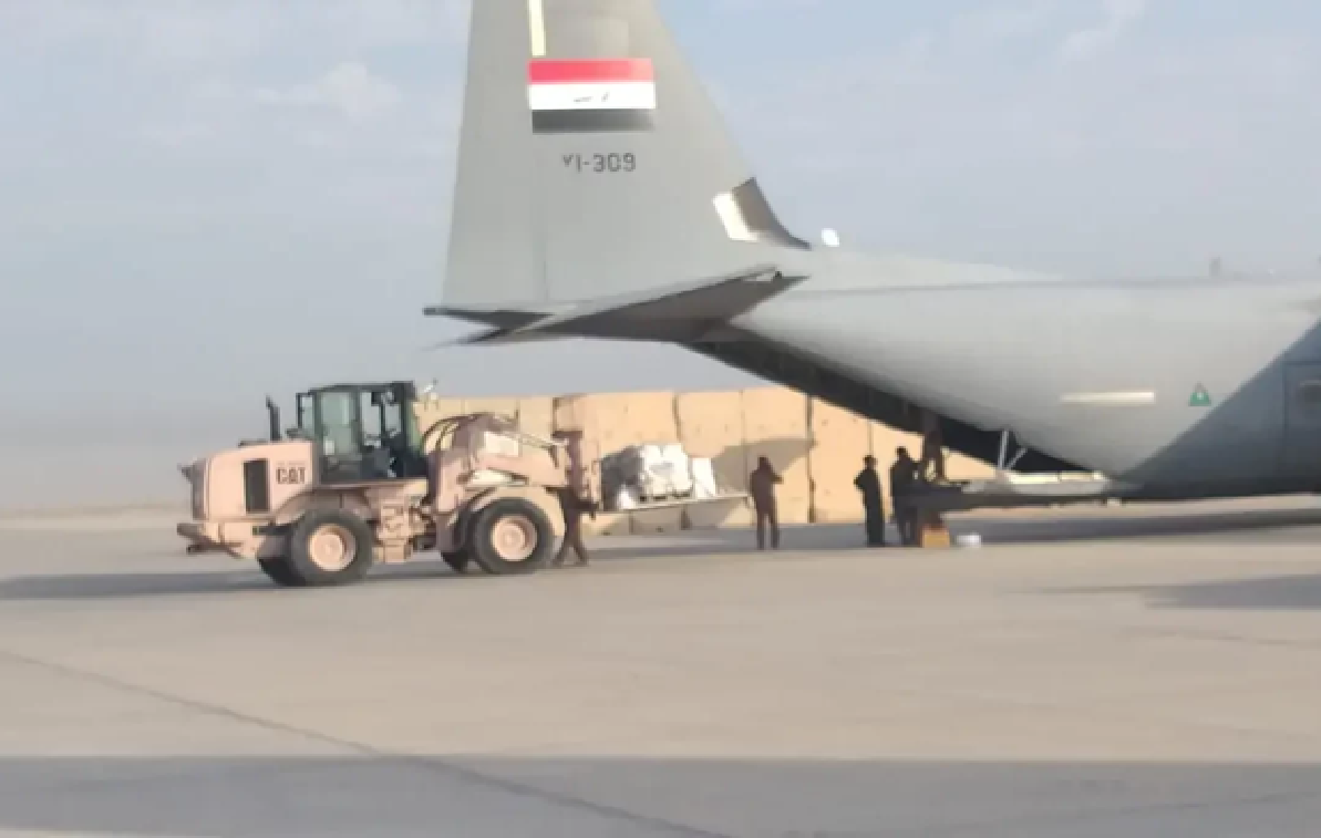 غداً..طائرة عراقية محملة بمساعدات إنسانية إلى أهالي غزة