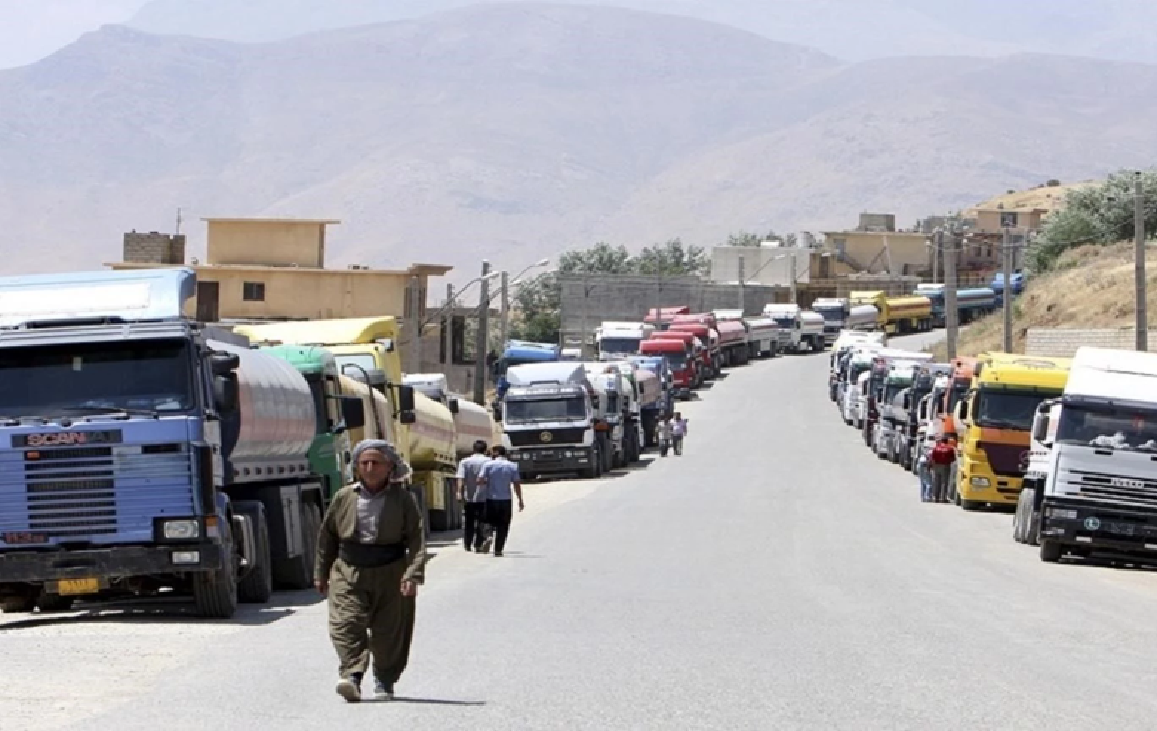 سياسي كردي: منافذ الإقليم غير الرسمية تعود لحزبي بارزاني وطالباني