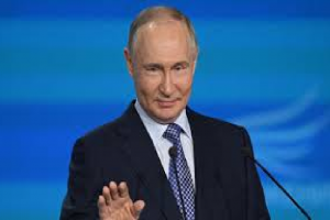 بوتين يوافق على طلب ترامب بوقف الضربات العسكرية على كييف