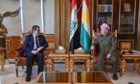 البارزاني يشجع أداته السورية على تنفيذ التجربة البارزانية في العراق