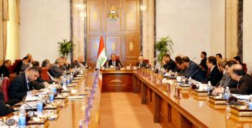 مجلس الوزراء يعقد جلسة استثنائية بحضور وزير الزراعة بعد ان سحب استقالته