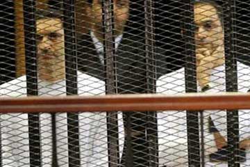تأجيل محاكمة مبارك ونجليه واخرين الى الاثنين المقبل