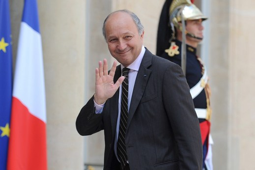 وزير الخارجية الفرنسي يزور العراق قريبا