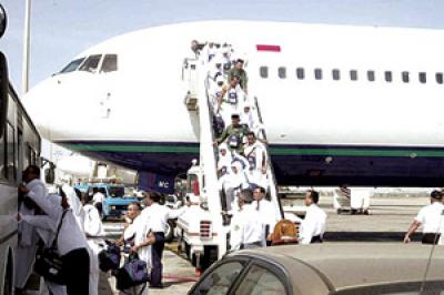 وصول الدفعة الاولى من حجاج بيت الله الحرام