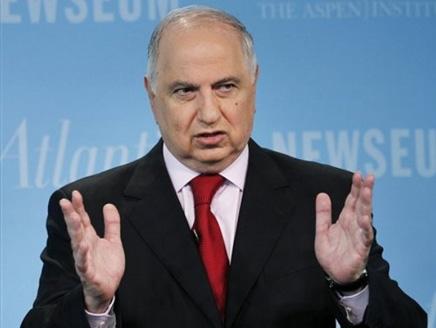 الجلبي يتوقع حدوث انقلاب عسكري اذا ما استمر التدهور الامني